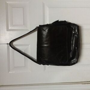 Wilson's Leather Black Leather Bag